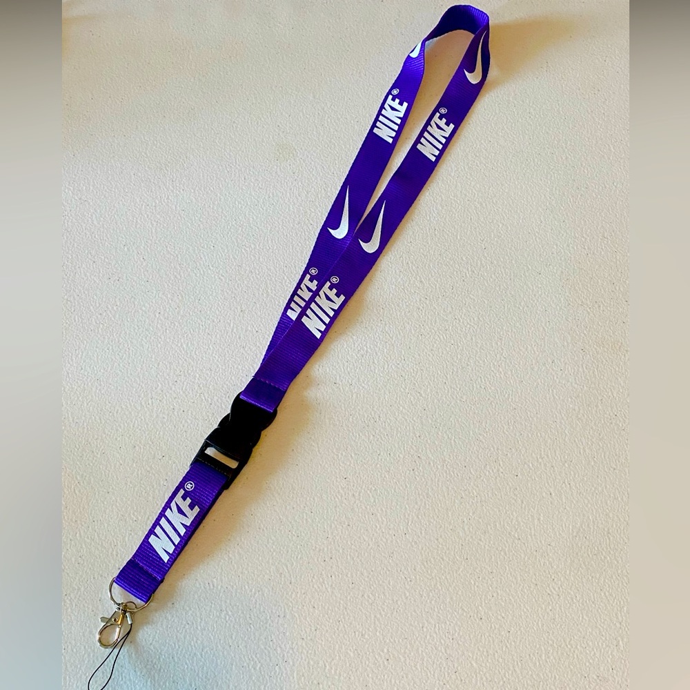 Key chain lanyard purple and white nike